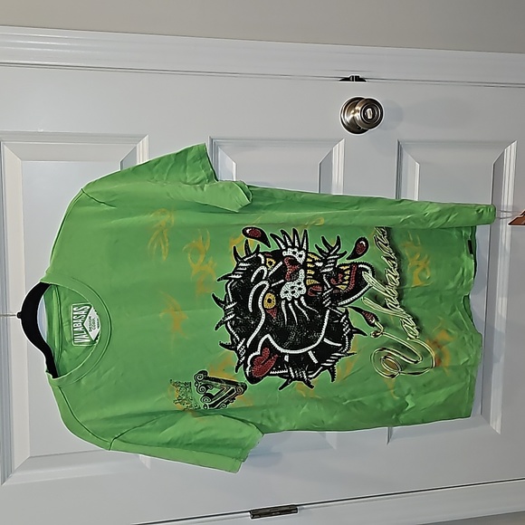 NWT Valabasas Vintage BloodyPanther Tshirt ( M)